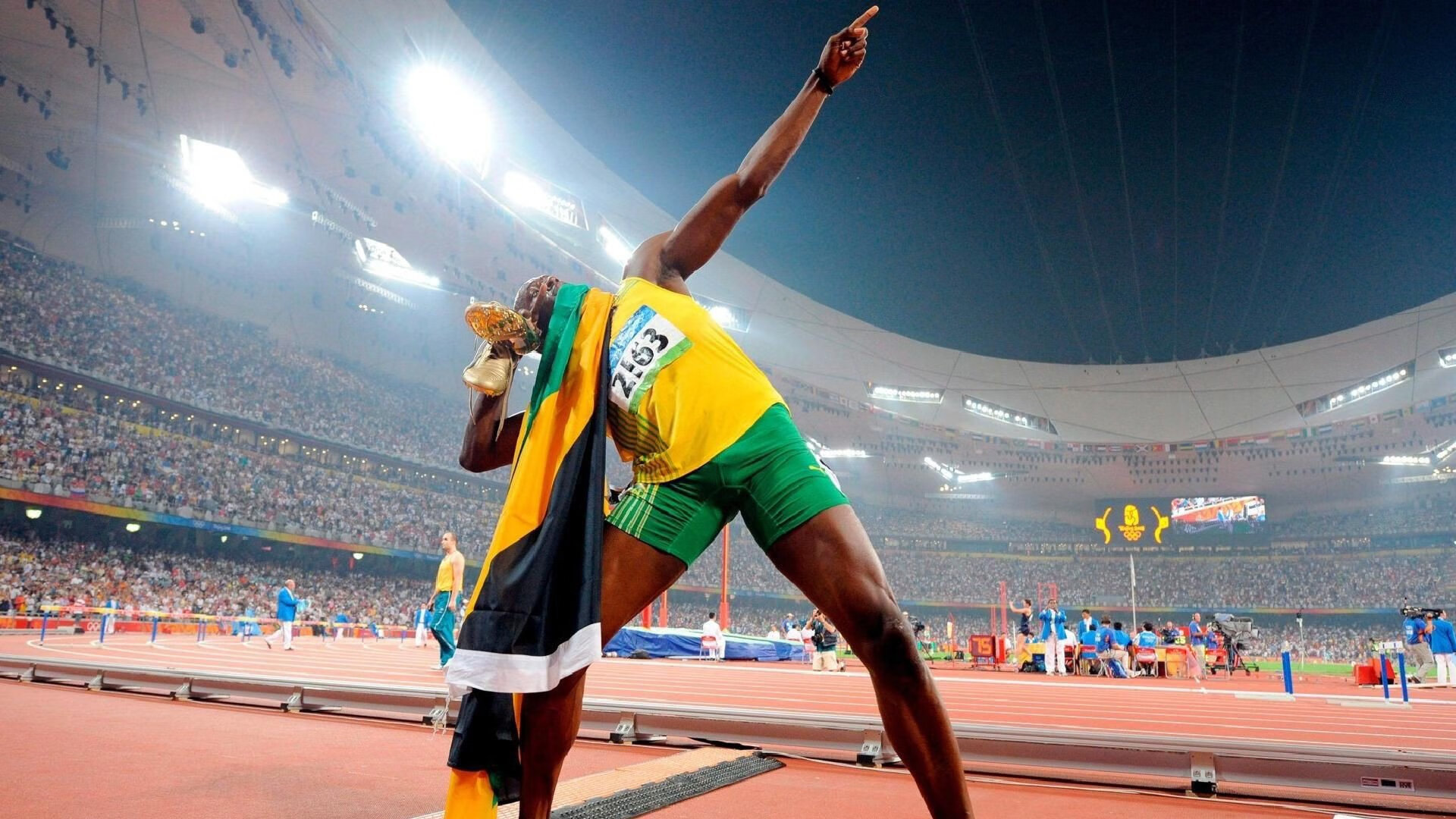 “运动舞蹈：金牛区城北体育馆赛场，不只是舞动，更是突破与挑战”