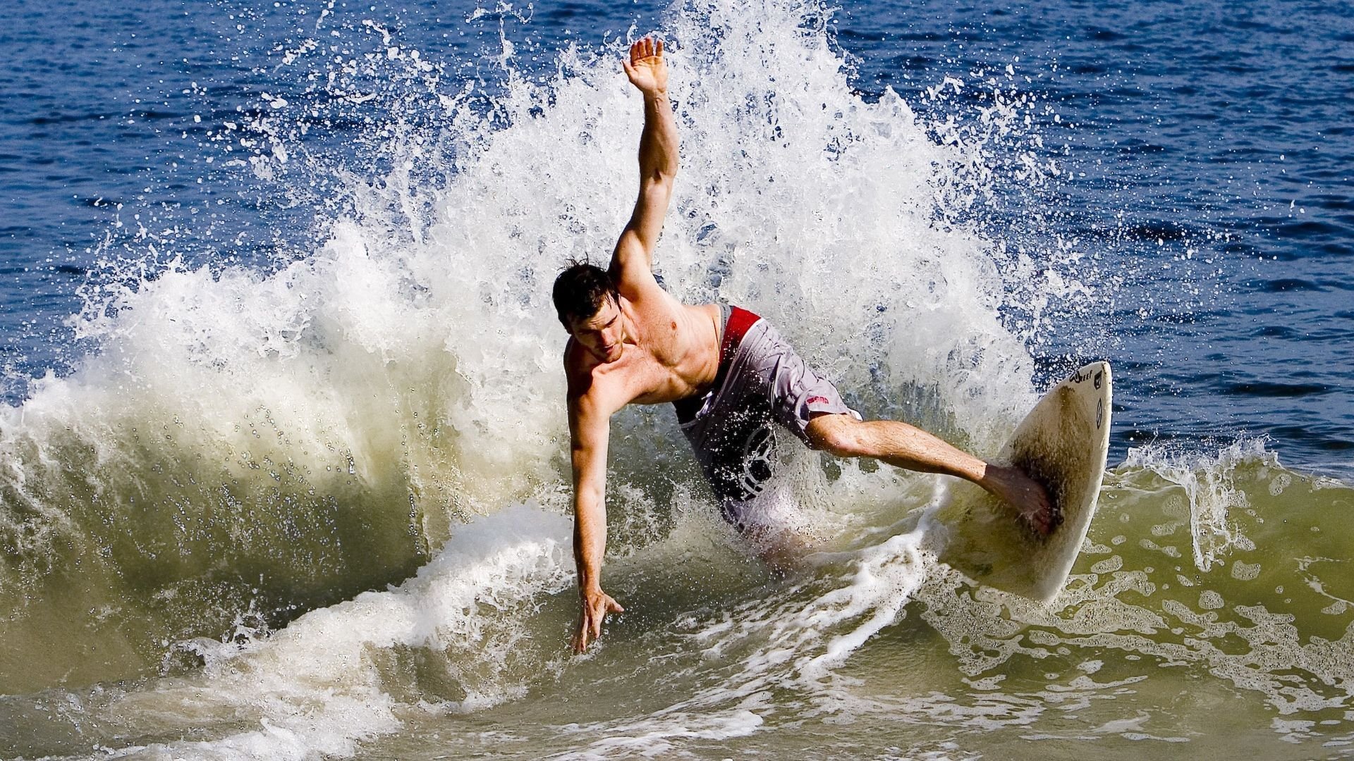 奥预赛中国青年队战败 球迷希望尽快调整，奥预赛中国男篮
